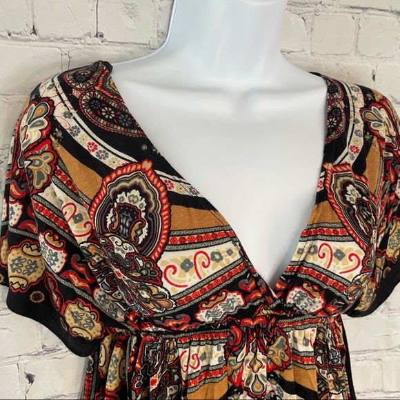 Rue21 Printed Blouse Large - Picture 2 of 7